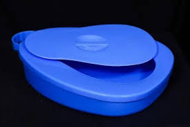 Polypropylene Bed pan with Lid for adults